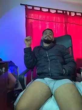BadboyX333 Chat XXX in diretta