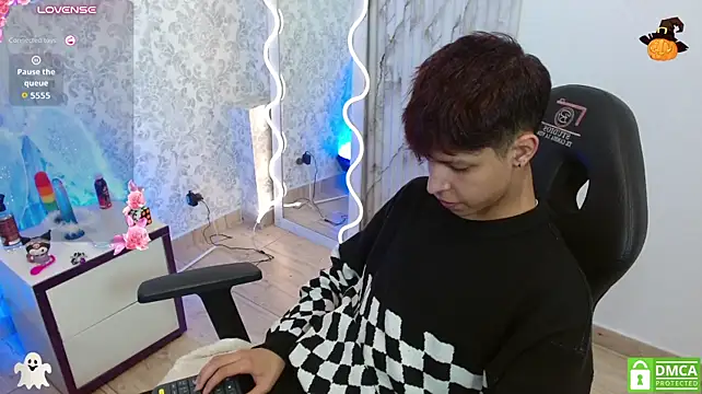 OLIIVER_TAY Live XXX Chat