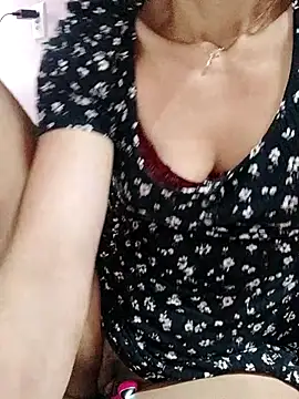 Barbara_Squirt_ Adlı Modelin Canlı XXX Sohbeti