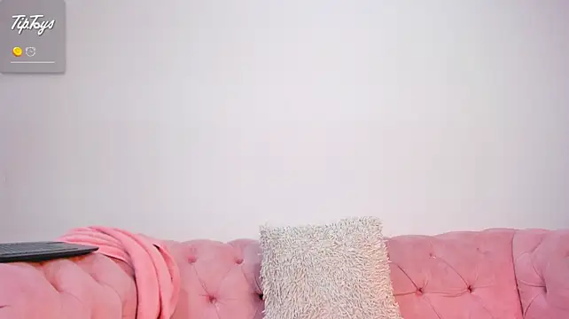 BOOTY_KELLY Adlı Modelin Canlı XXX Sohbeti