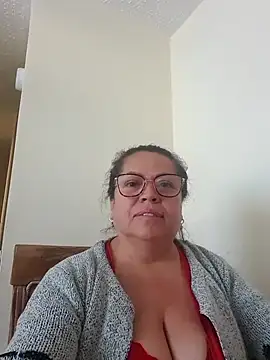 Chat +18 de Emperatrizlady ao vivo