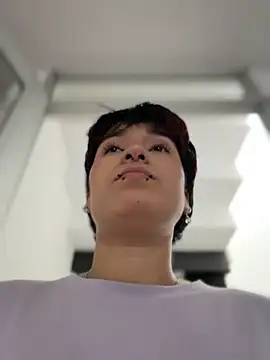 emma_cute7 Adlı Modelin Canlı XXX Sohbeti