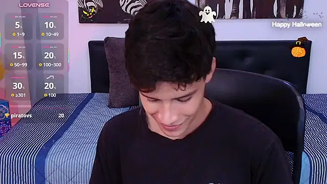 Jacob5_ Live XXX Chat