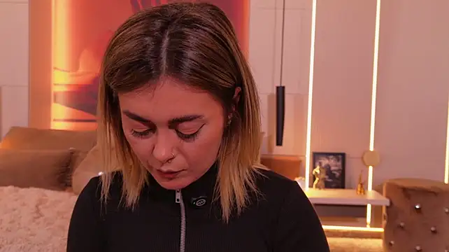 Chat XXX ao vivo de ChloeFrost