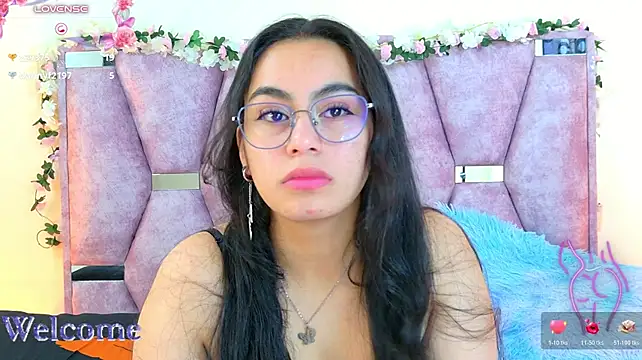 iris_mandarinne_ Chat XXX live