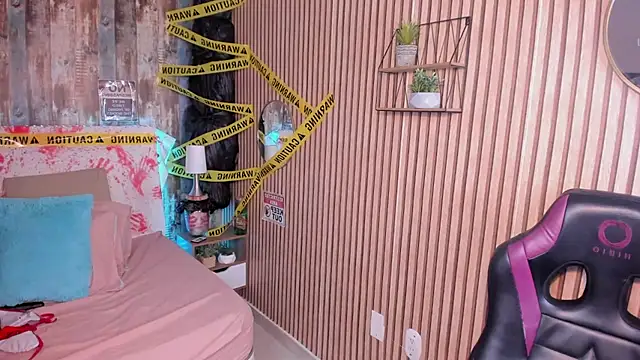 XXX chat uživo modela LolaVillalobos