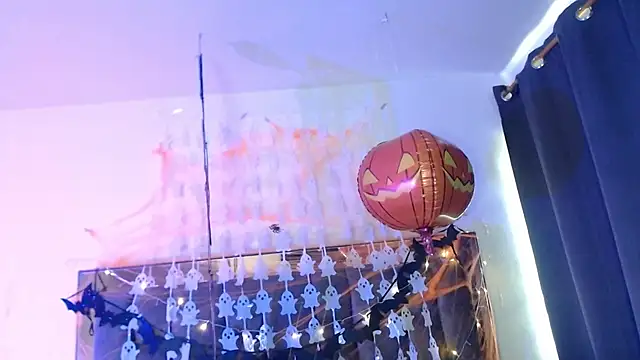 Chat XXX ao vivo de Emily_milfF