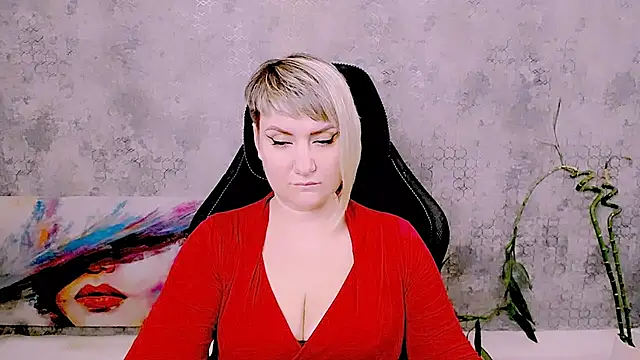 Djullia Chat XXX in diretta
