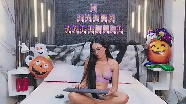 دردشة Pretty_Liaa_ الجنسية المباشرة