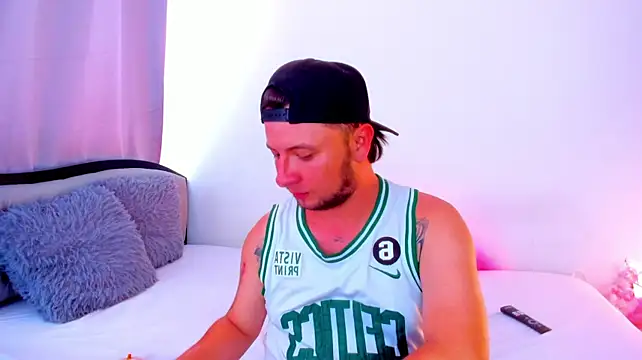 karl_kai live XXX chat