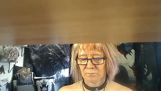 TittenMichelle Adlı Modelin Canlı XXX Sohbeti