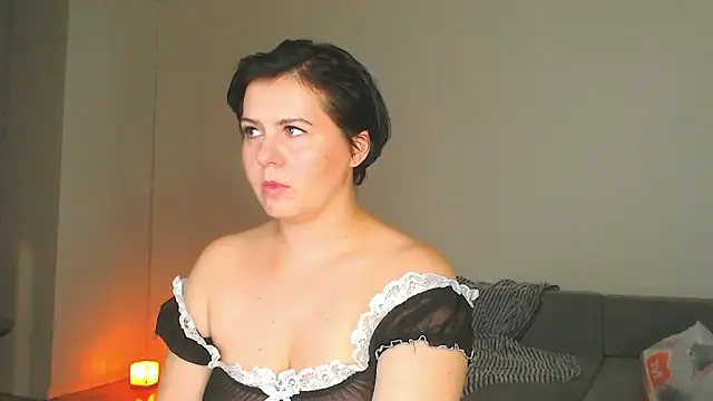 M1ssShyMira live XXX chat