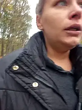 Keli_Jessi Adlı Modelin Canlı XXX Sohbeti
