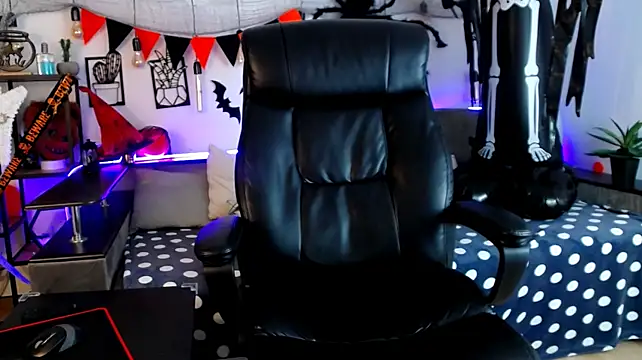ThomasEdisonn live XXX chat