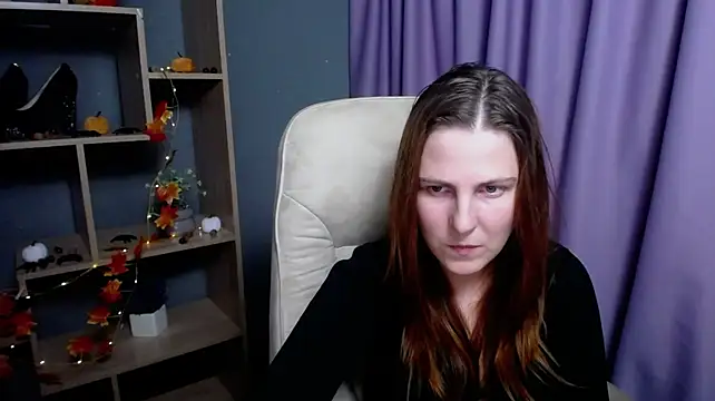 ElizabethGlow Adlı Modelin Canlı XXX Sohbeti