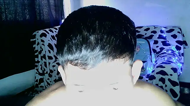 dareck_18n Live XXX chat