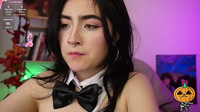 Sweet_shena élő XXX-chatje