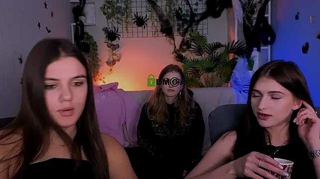 צ'אט XXX בשידור חי של lisa_dark_