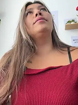 LIZ-06_'s Live XXX Chat