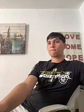XXX chat uživo modela angelriverss