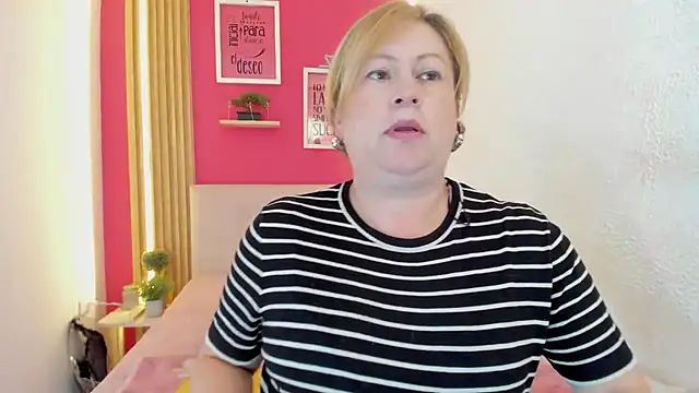 Chat +18 de MonyCassius ao vivo