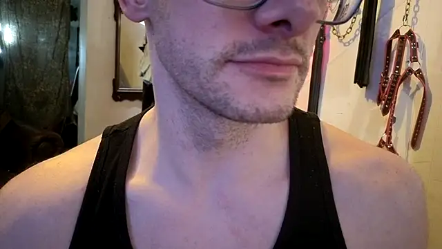 MasterDaddyCool live XXX chat