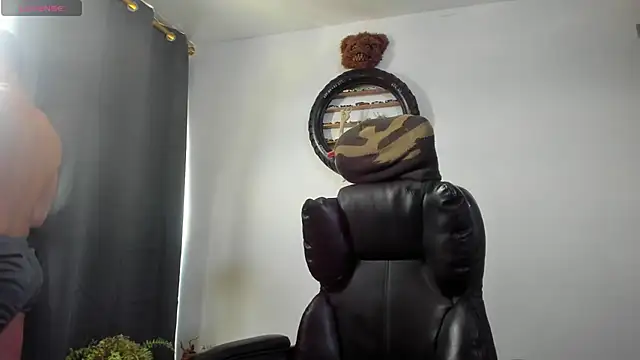 Živý XXX chat Enzo_Vega