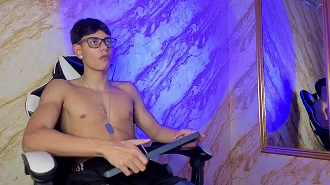 Jack_williams' Live XXX Chat