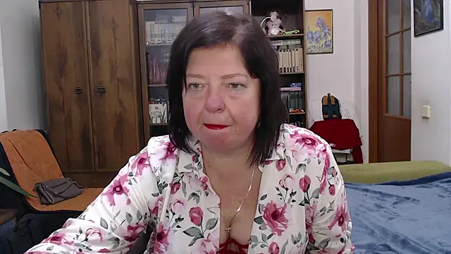 Chat +18 de Violet_Pulse ao vivo