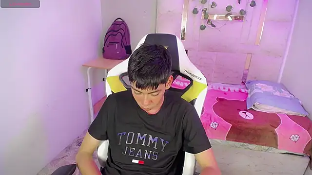 Liarr_ live XXX chat