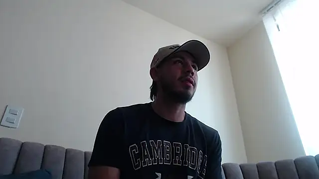 Taylor_DiamondBoy – Live XXX-chat