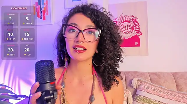 CurlyMeryJane Chat XXX live
