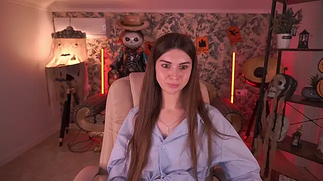 KylieJoyys Adlı Modelin Canlı XXX Sohbeti