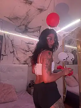 Chat XXX en directo de SamathaMay