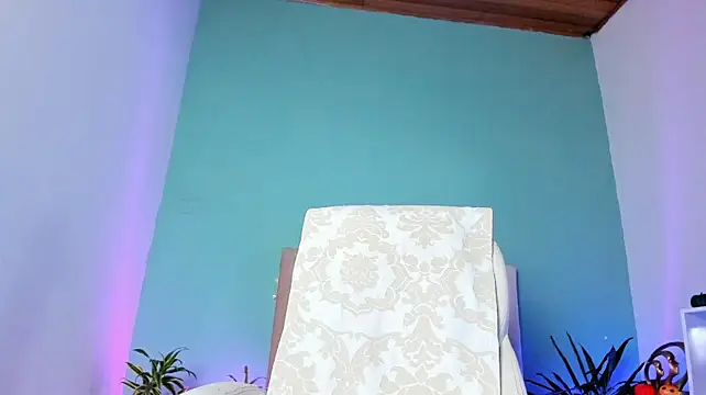 Nahomy-hott Chat XXX in diretta
