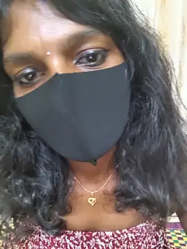 Tamil_lovelydoll96 Adlı Modelin Canlı XXX Sohbeti