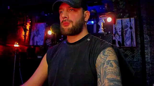 XXX chat uživo modela LexHardy