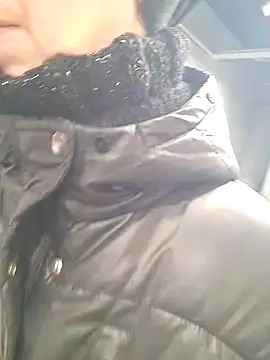Celine_Faer1 Adlı Modelin Canlı XXX Sohbeti