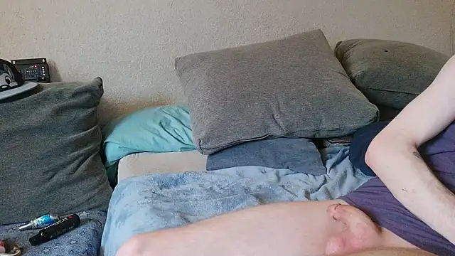 pyrowuff's Live XXX Chat
