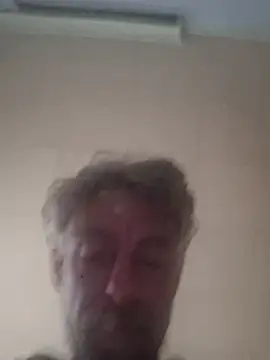 19JaSon83 élő XXX-chatje