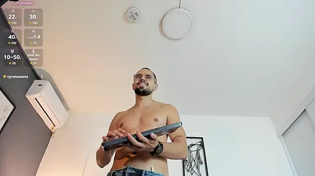 Czat XXX na żywo – Marco_Moretti