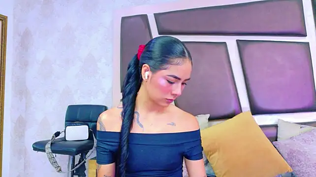 แชท XXX สดข อง NicoleEsposito