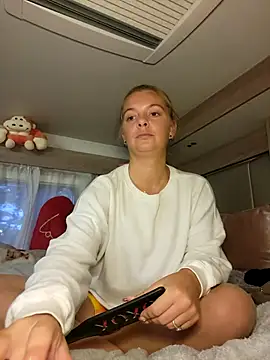 Vixen-Addictionn Live XXX chat