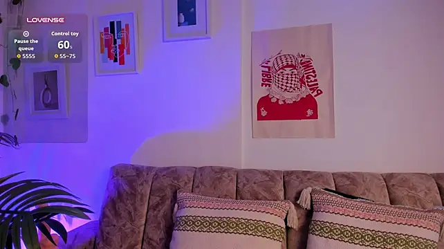 CurlyMeryJane – Naživo XXX chat