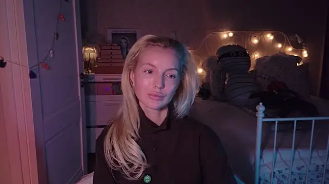 MauiBae live XXX chat