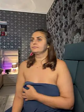 צ'אט XXX בשידור חי של AnneKane