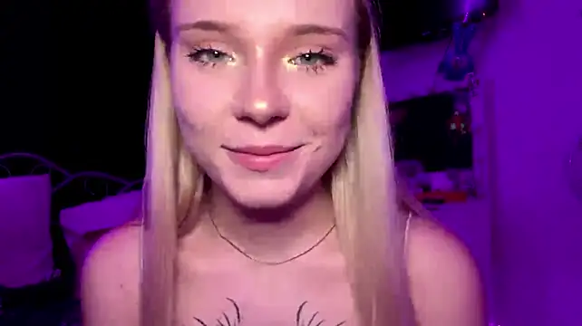 KyraBumbray 라이브 XXX 채팅
