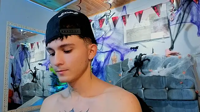Axel_Ryder লাইভ XXX চ্যাট