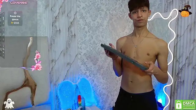 OLIIVER_TAY – Naživo XXX chat