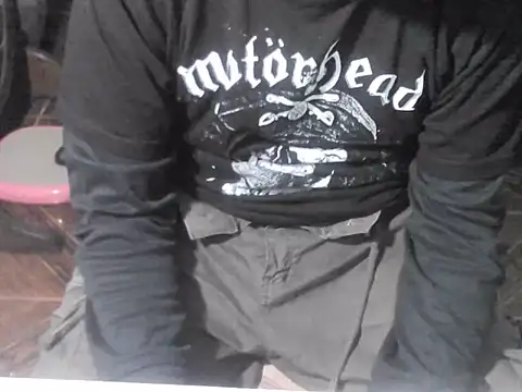 Chat +18 de OreCam ao vivo